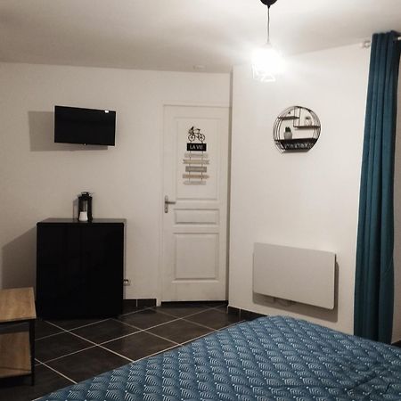 Appartement Avec Cour Plein Centre 富瓦 外观 照片